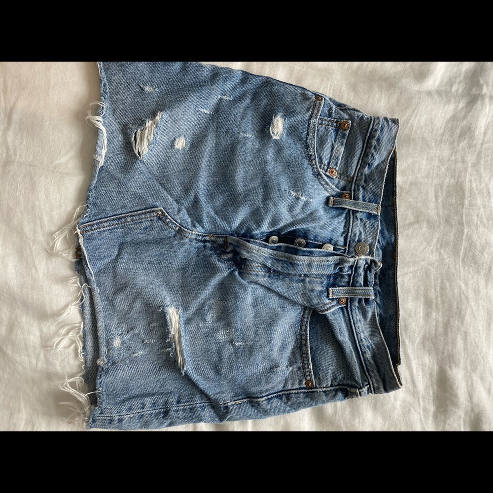 Levi’s high waisted denim skirt